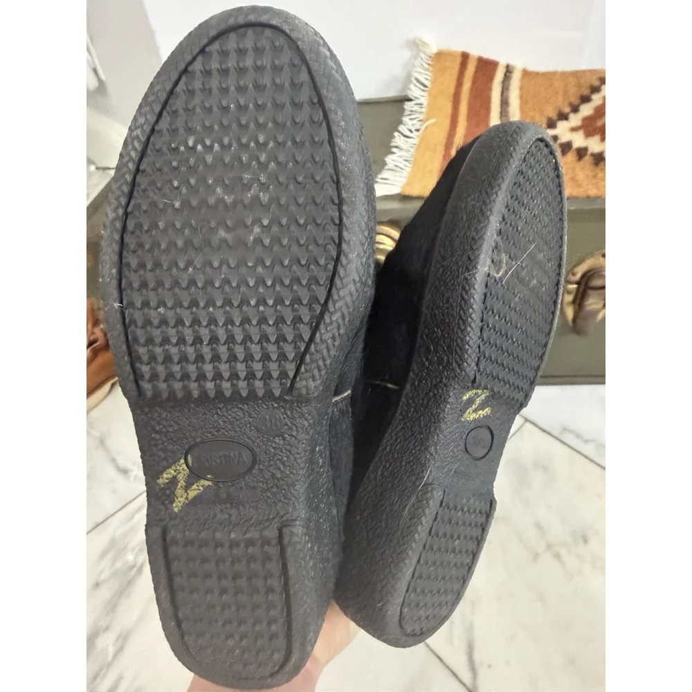 Oscar Sport beautiful black